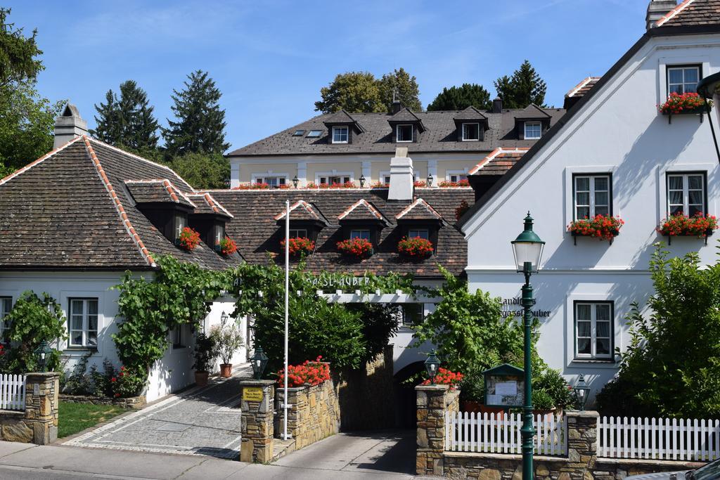 Hotel Landhaus Fuhrgassl-Huber Wenen Buitenkant foto