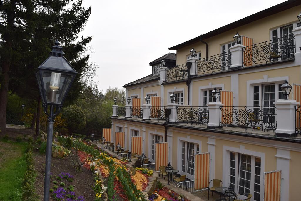 Hotel Landhaus Fuhrgassl-Huber Wenen Kamer foto